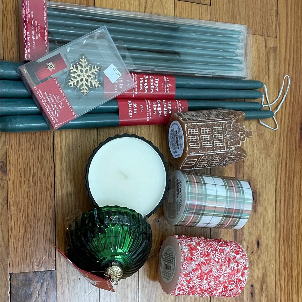 Holiday candles set